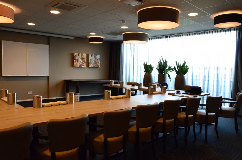 CONFERENTIEZAAL | WELLAND NEDERLAND BV